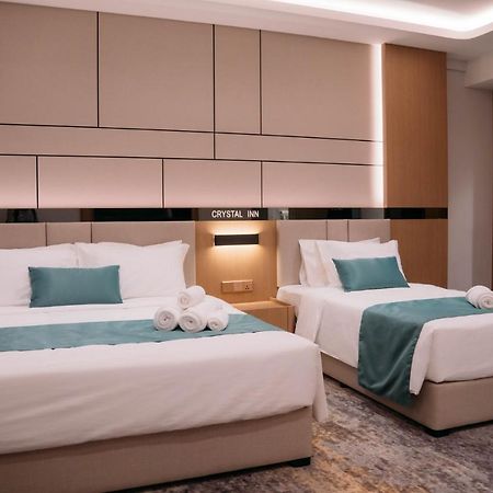 Crystal Inn Бату-Пахат Экстерьер фото